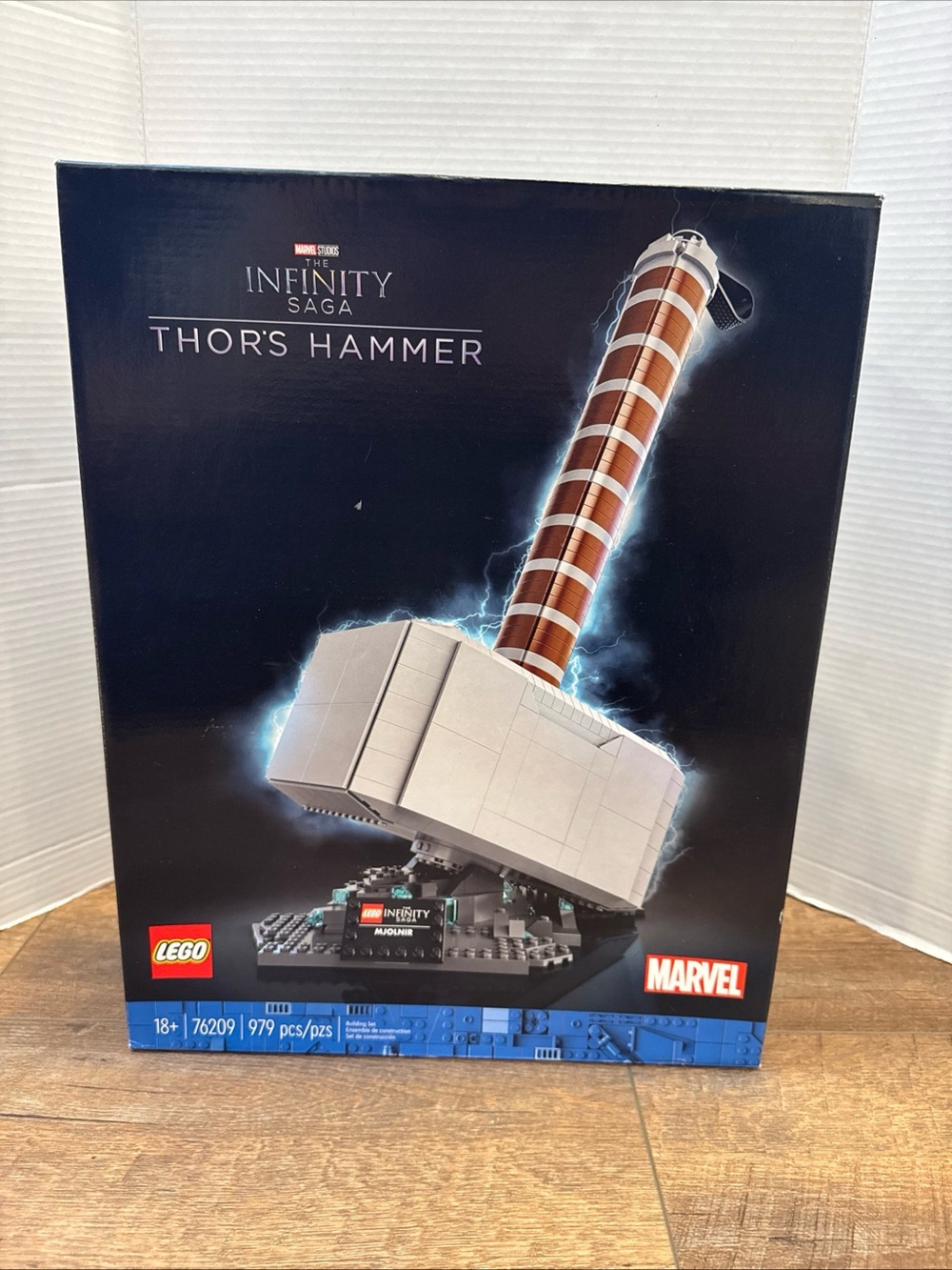 LEGO Marvel Thor’s Hammer Mjolnir 76209 979 Pieces NEW SEALED